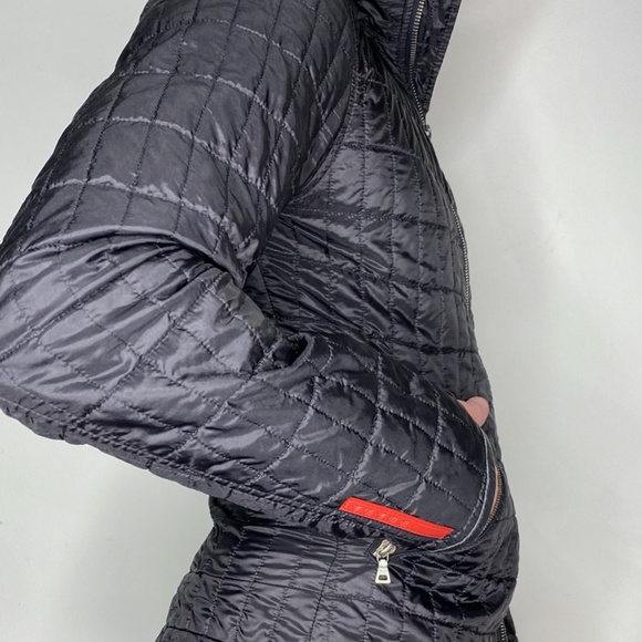 Like New Prada Men's Quilted Jacket - Picture 2 of 11